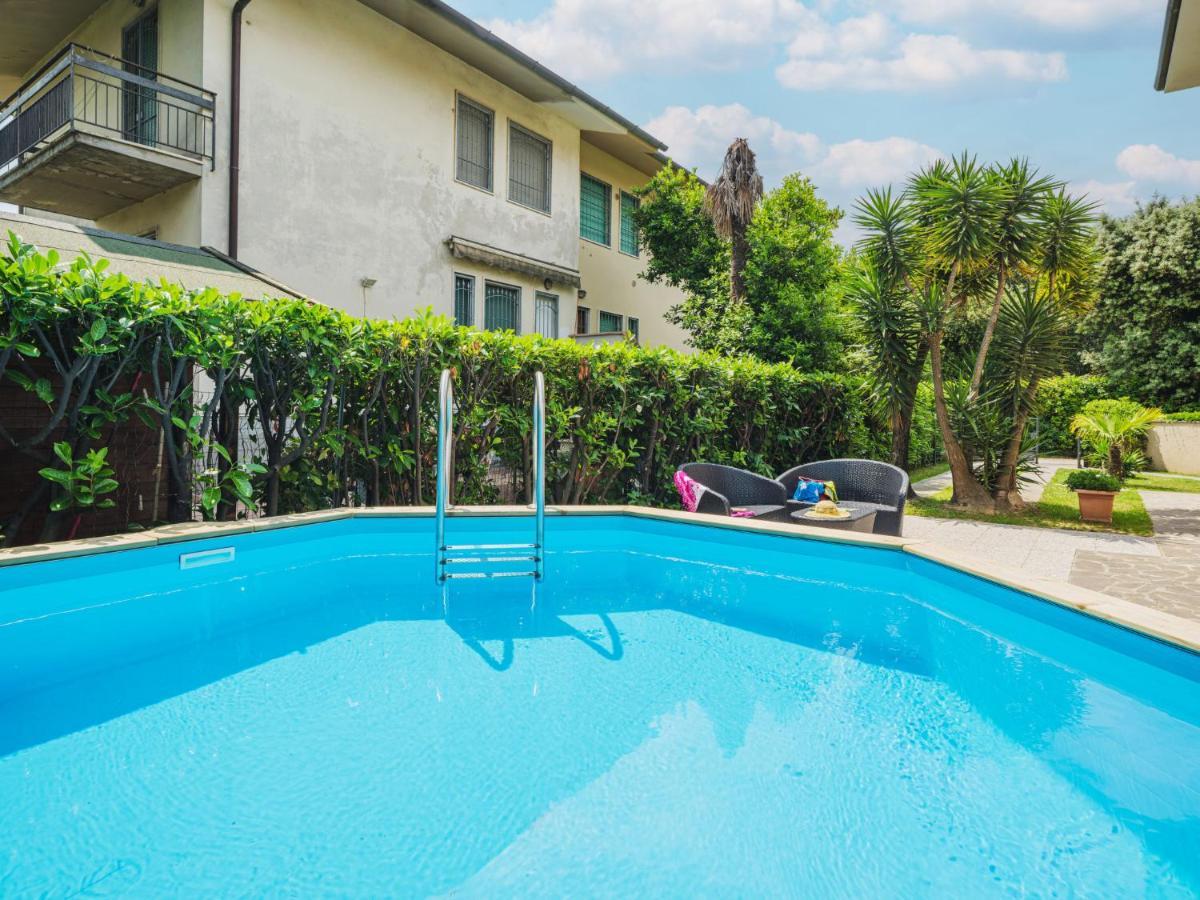 Holiday Home Antonia By Interhome マリーナ・ディ・ピエトラサンタ エクステリア 写真